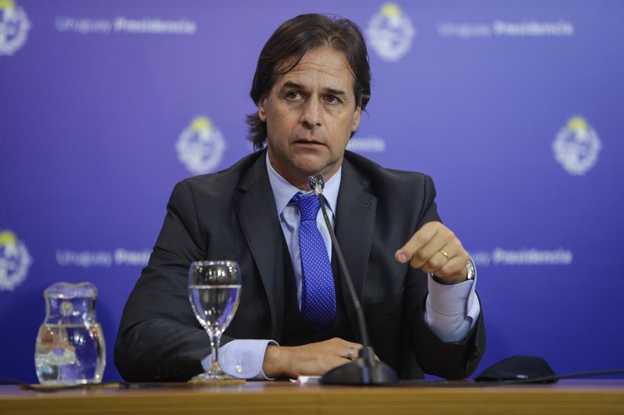 Presidente del Uruguay bajo sospecha de contraer el virus