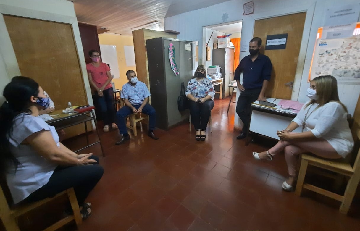 Colonia Victoria: Galarza estuvo recorriendo los establecimientos educativos
