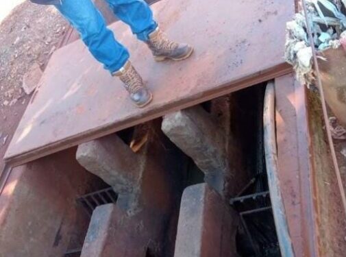 Inician investigación tras hallazgo de un feto en una red cloacal en Eldorado