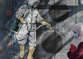 Emiratos Árabes aprobó la Sinopharm para menores desde 3 años y se abre una opción para Argentina