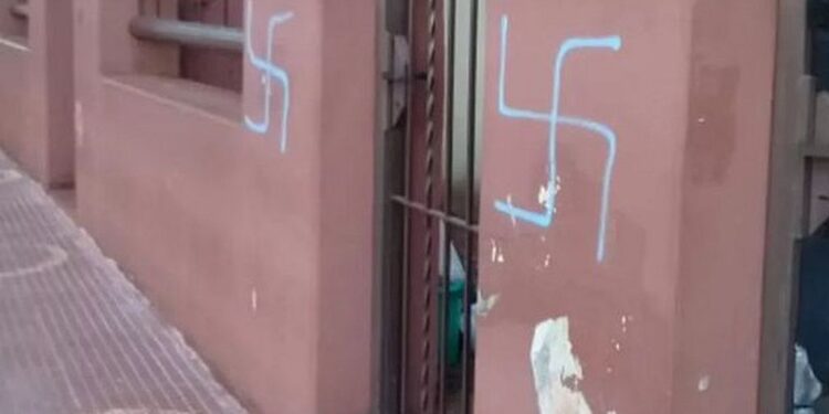 Joven en tratamiento mental pintó esvásticas en el Museo Cooperativo de Eldorado