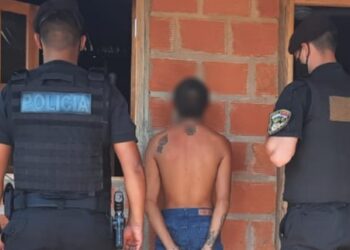 Capturaron a un joven acusado de disparar a otro con un arma de fuego y desbarataron un presunto kiosco de cocaína en su hogar
