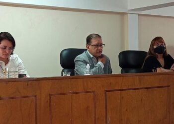 En pleno juicio por abuso sexual, detuvieron a la madre de la víctima