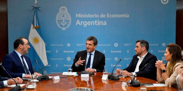La CAF financiará por US$ 540 millones el Gasoducto Néstor Kirchner