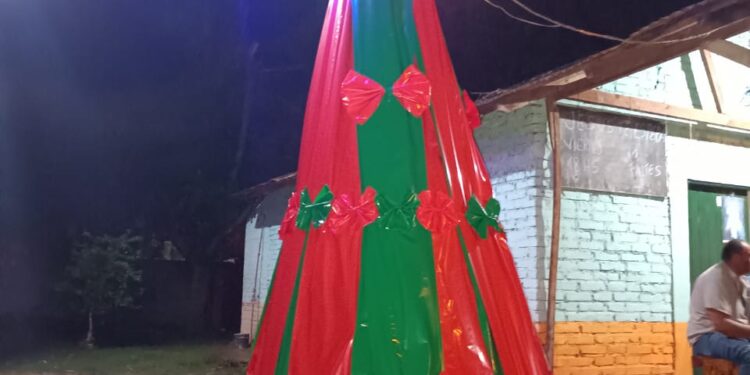 Barrio Lomas del Paraná siente el espíritu navideño