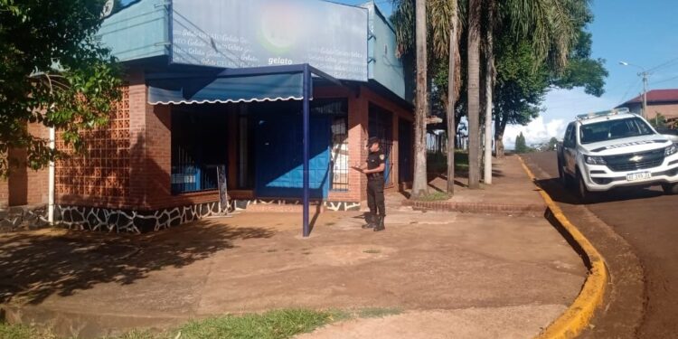 Jovencito de 13 años apuñalo a una abuela la dejo gravemente herida y le sustrajo la recaudación de su comercio en Puerto Piray