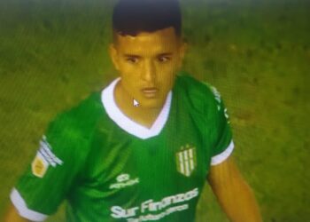El jugador nacido en la localidad de San Pedro Tomás Adoryan, debutó en la Primera División del fútbol argentino