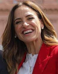 Tolosa Paz festejó la renuncia de Cristina y desafió a Massa a unas PASO