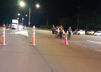 Ruta N° 12: Se interrumpió el tránsito sobre los puentes Paranaí y Piray Guazú «banana»