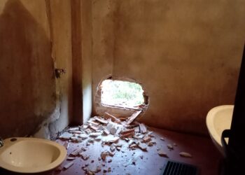 Eldorado: Delincuentes «boqueteros» se llevaron una suma importante de dinero