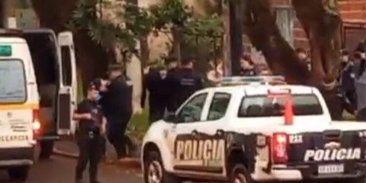 Detienen a Comerciante y su hijo en Eldorado por distribución de material de abuso infantil