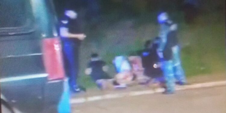 Hace Instante: Evasión de Camioneta en el Kilómetro 5: Detenidos Sin Disparos