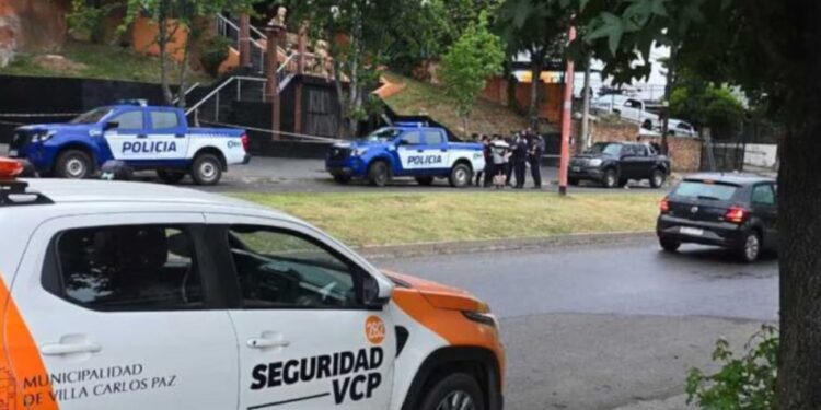 Un adolescente falleció en la puerta de un boliche tras sufrir un ataque de asma en Carlos Paz