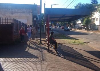 Kenia/Etce: La ciudad de Eldorado sin servicio de la empresa monopólica