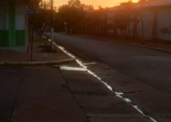 Medio Ambiente: La persistente crisis de aguas servidas en la Avenida San Martín: una situación que requiere acción inmediata