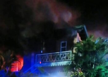 Violencia de género y represalia en Eldorado: pareja detenida tras incendio intencional en su hogar