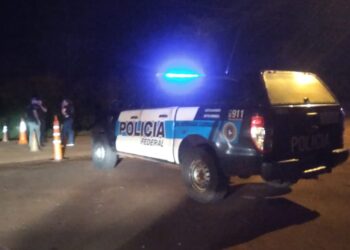 Efectivo de la Policía Federal, estaría envuelto en un robo calificado que se registro en Pozo Azul