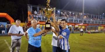 Nacional de Puerto Piray tocó el cielo: campeón provincial y nuevo rey del fútbol misionero