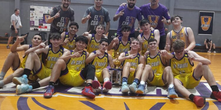 El Coatí, un gigante en crecimiento: los U17 coronan un año histórico en las Bodas de Plata