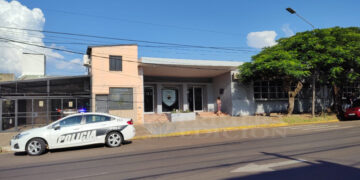 Grave incidente con arma de fuego en la EPET N° 1: alumno de 17 años se disparó en pleno recreo y permanece internado