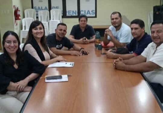 Trabajadores del volante de Eldorado plantean preocupación por comisiones de nuevas apps de transporte